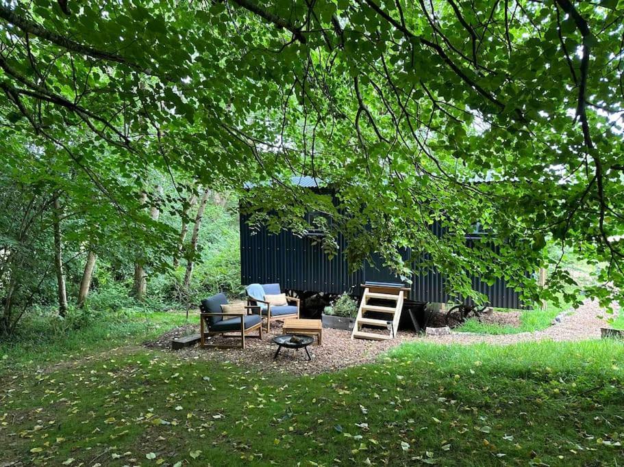 Cornwall Woodland Shepherd'S Hut Deirdres Hut Bodmin Ngoại thất bức ảnh