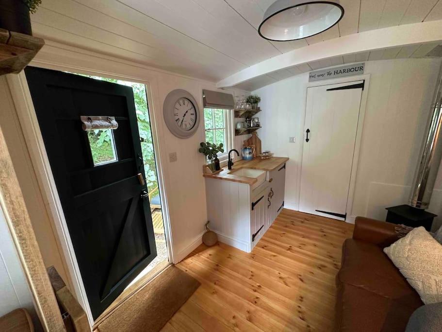 Cornwall Woodland Shepherd'S Hut Deirdres Hut Bodmin Ngoại thất bức ảnh