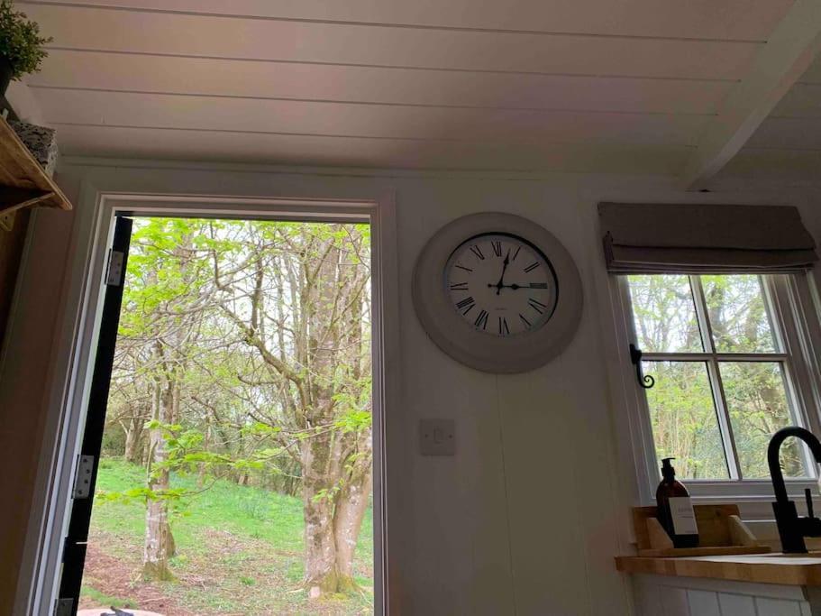 Cornwall Woodland Shepherd'S Hut Deirdres Hut Bodmin Ngoại thất bức ảnh