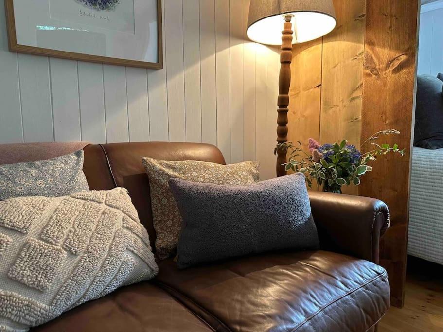 Cornwall Woodland Shepherd'S Hut Deirdres Hut Bodmin Ngoại thất bức ảnh